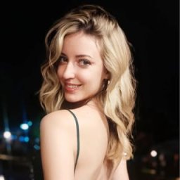 Bionda Esplosiva