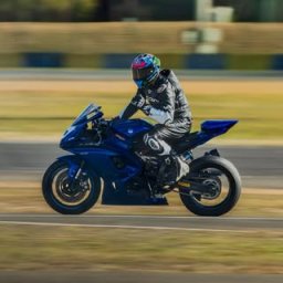 MonSteR180