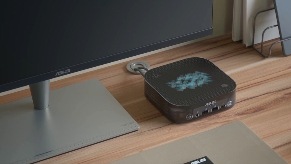 ASUS expande su gama NUC con el 14 Pro AI+