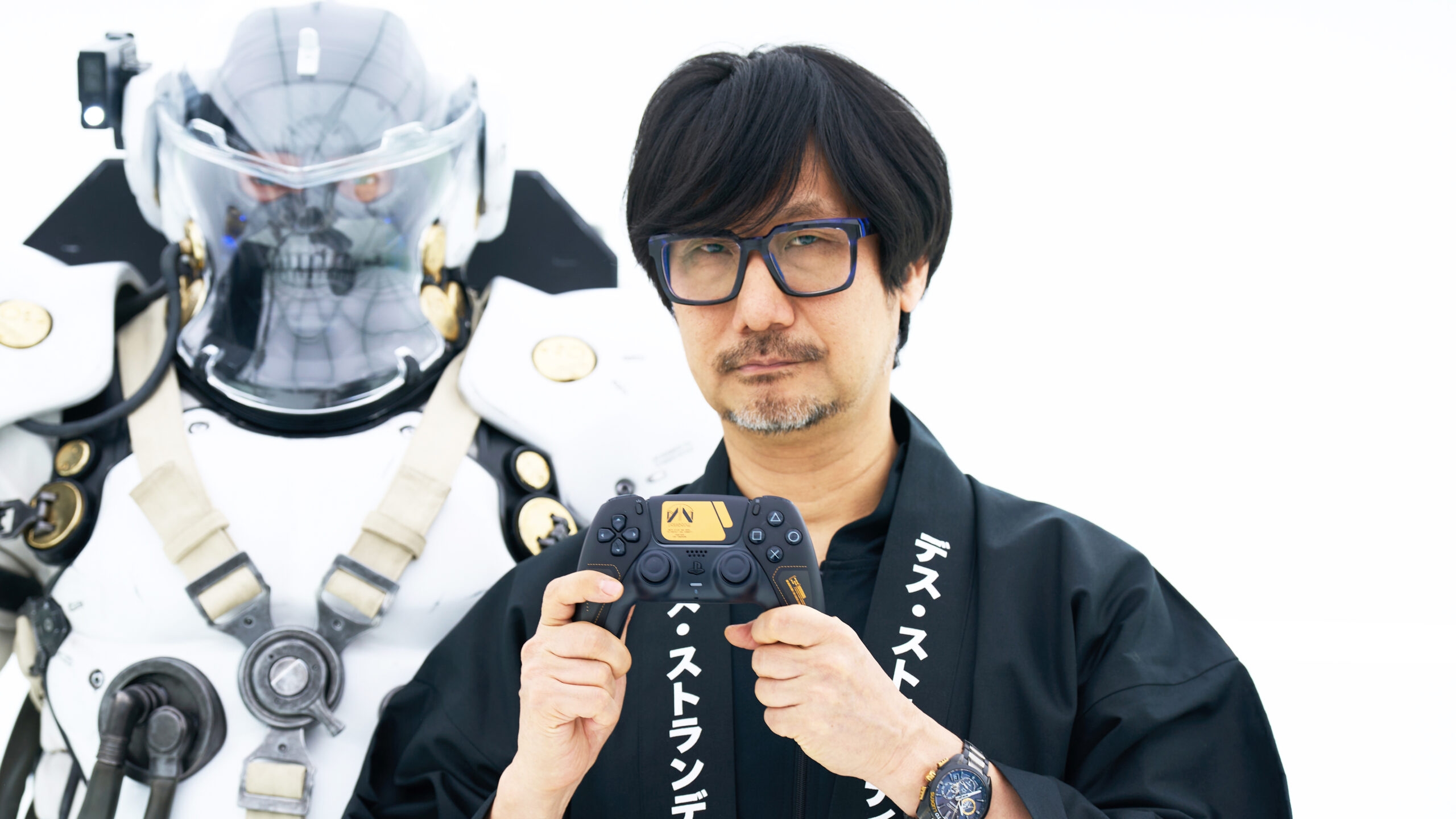 Sony presents a Death Stranding 2 limited edition DualSense