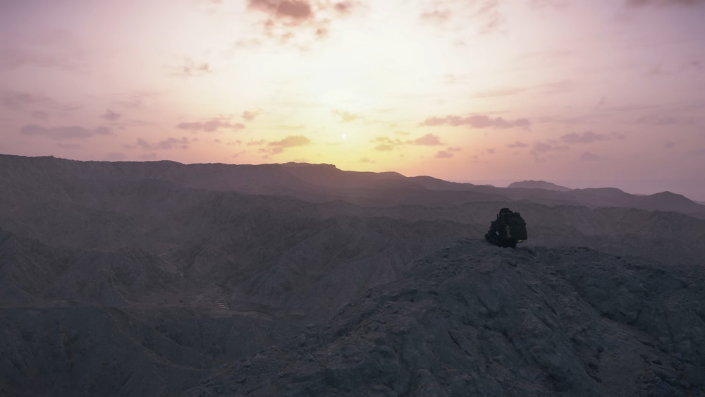 Un nuovo trailer pieno di gameplay per Death Stranding 2