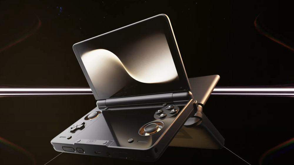 AYN accenna all'Odin 3 e a una nuova console portatile con doppio schermo chiamata Thor