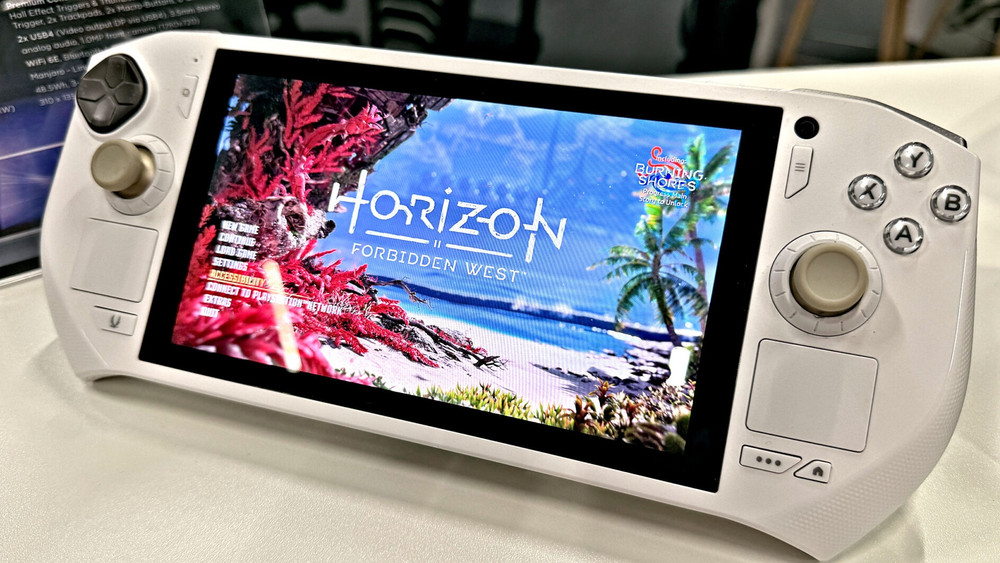 ZOTAC presenta la console portatile ZONE Pro