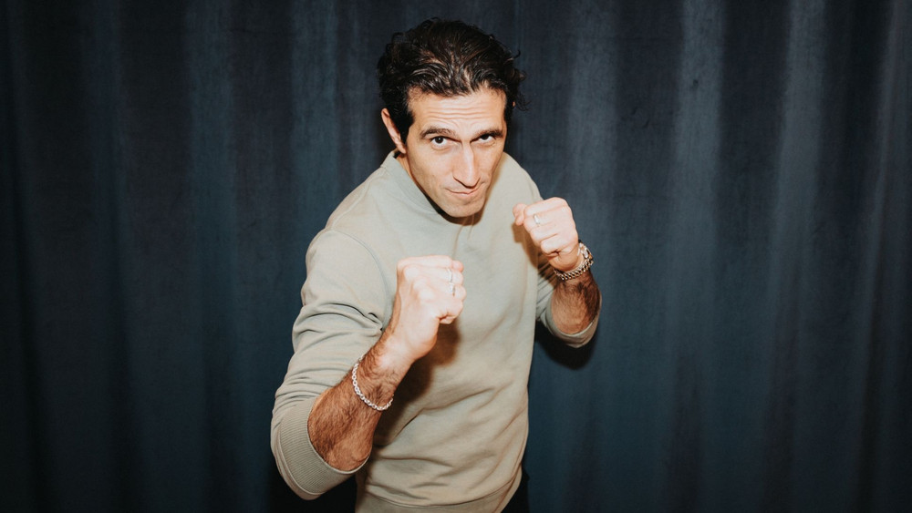 Josef Fares (It Takes Two, Split Fiction) si mostra durante una sessione di motion capture per il suo prossimo gioco