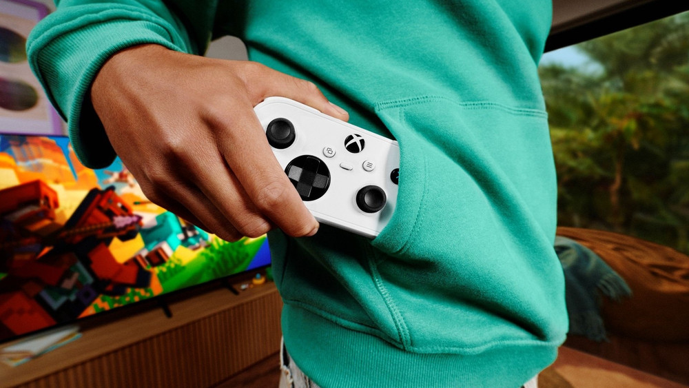 El mando XBOX Nano, de pequeño tamaño y para presupuestos ajustados, saldrá a la venta en noviembre por 49,99€