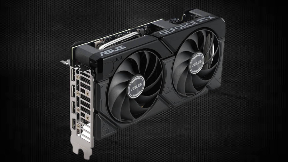 Un leaker dévoile les premières images de la RTX 4070 Super 12 Go de ASUS