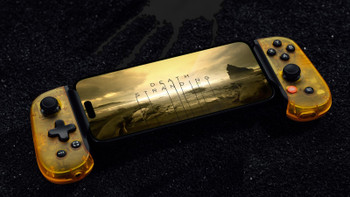 Il controller Backbone One per iPhone 15 e Android, Death Stranding Edition, sarà disponibile dal 30 gennaio al prezzo di 124,99