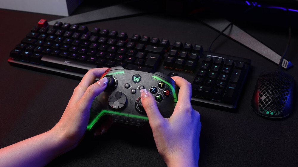 BIGBIG WON lance sa manette sans fil Rainbow 2 Pro à 64,99 $