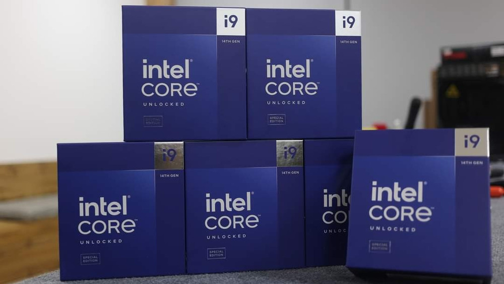 Intel: stando a quanto riportato dal sito Videocardz, l'i9-14900KS sarà lanciato sul mercato il 14 marzo