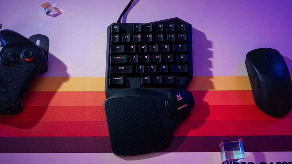 Keychron launches the Lemokey X0 one-handed gaming keyboard for $32.99