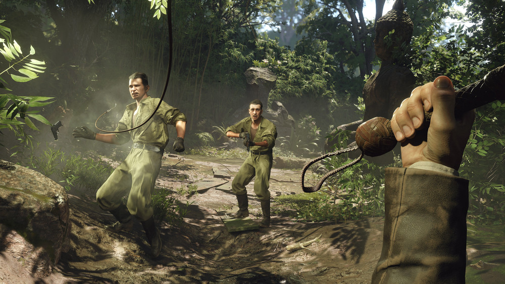 Indiana Jones et le Cercle Ancien possède un message d'avertissement au sujet d'éléments nazis présents dans le jeu