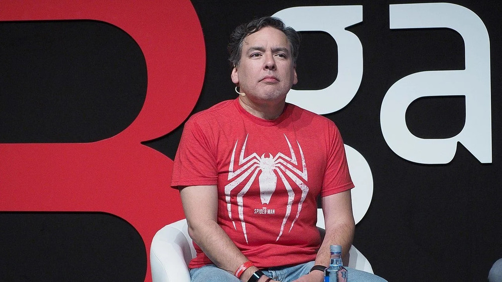 Shawn Layden, ehemaliger PlayStation-Chef, sagt, dass Konsolenhersteller AA-Spiele besser aufwerten müssen