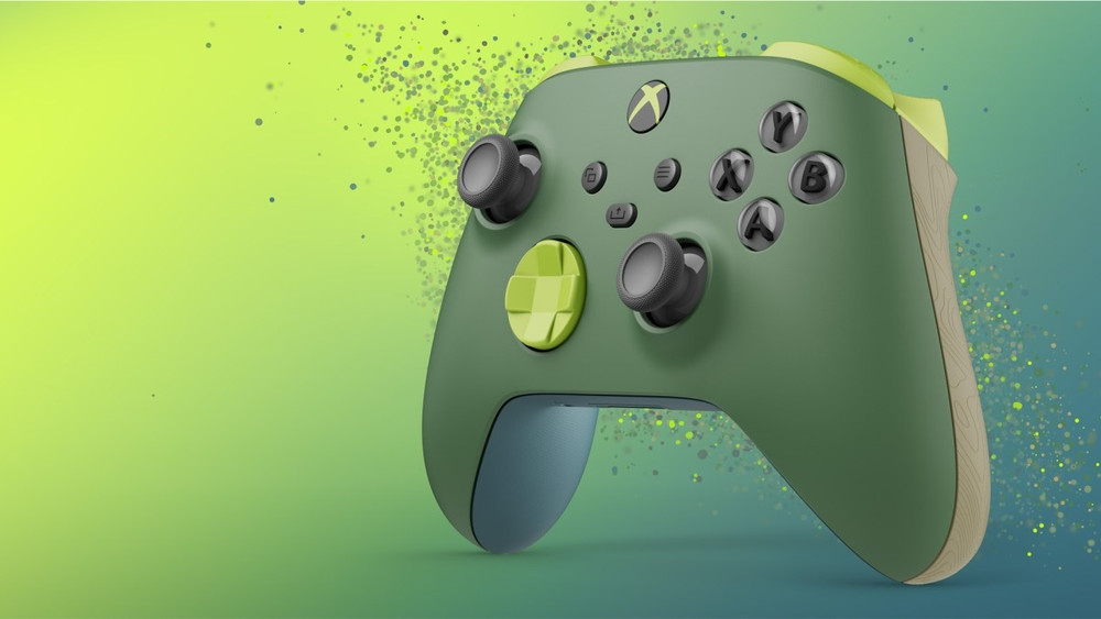 Xbox presenta un controller realizzato con materiali riciclati