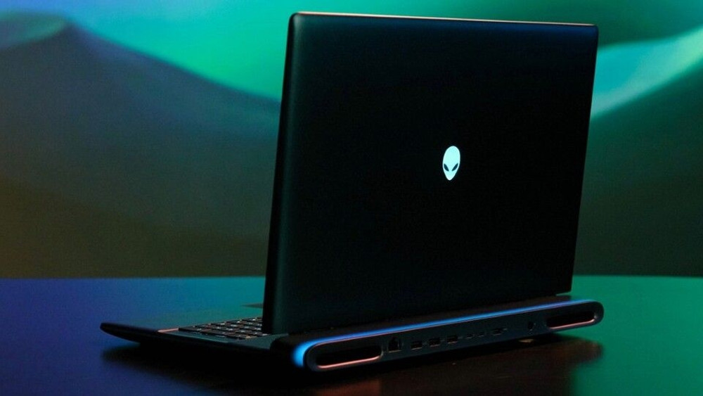 Alienware bringt seine Area 51 Laptops mit Core Ultra 200HX und RTX 50 wieder auf den Markt IG News