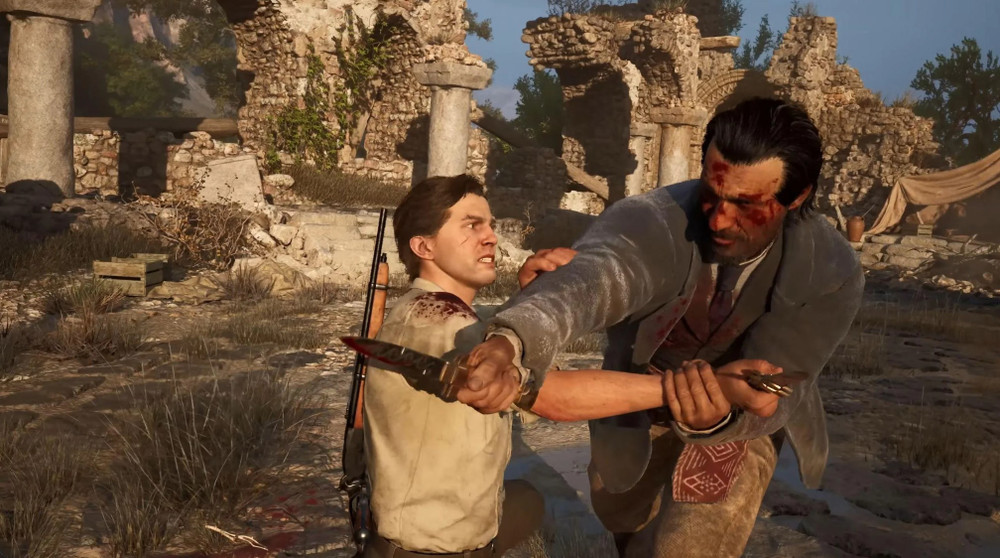 Gameplay clip of a knife duel against a bloodied opponent