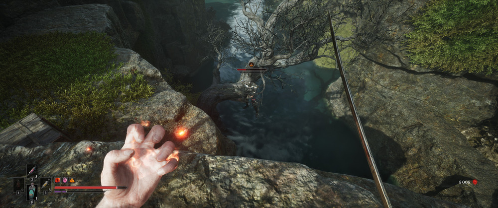 Ennemi qui subit un bug, coincé dans un arbre en contrebas