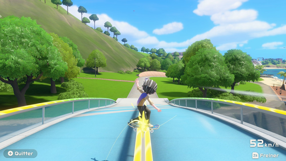 Extrait d’une exploration libre avec le skateboard où le joueur fait une figure acrobatique