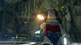 LEGO Batman 3: Beyond Gotham screenshot 2