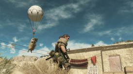 Metal Gear Solid V: The Definitive Experience (Xbox ONE / Xbox Series X|S) screenshot 3