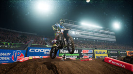 Monster Energy Supercross - Special Edition screenshot 2
