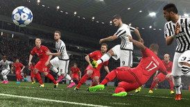 Pro Evolution Soccer 2016 screenshot 2